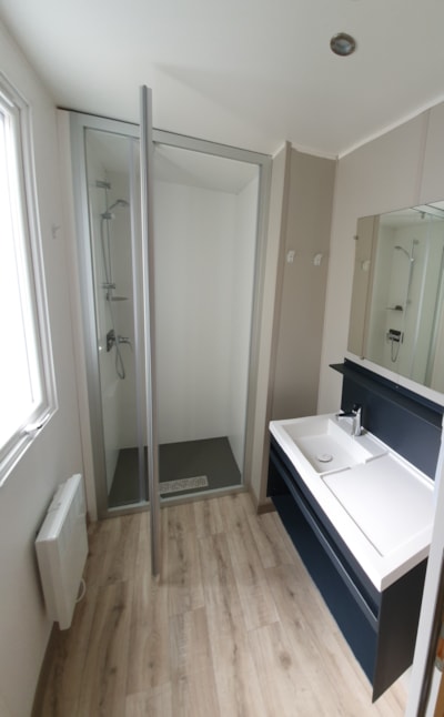 PREMIUM 2 BEDROOMS -30 m² / covered terrace 15  m² — 2