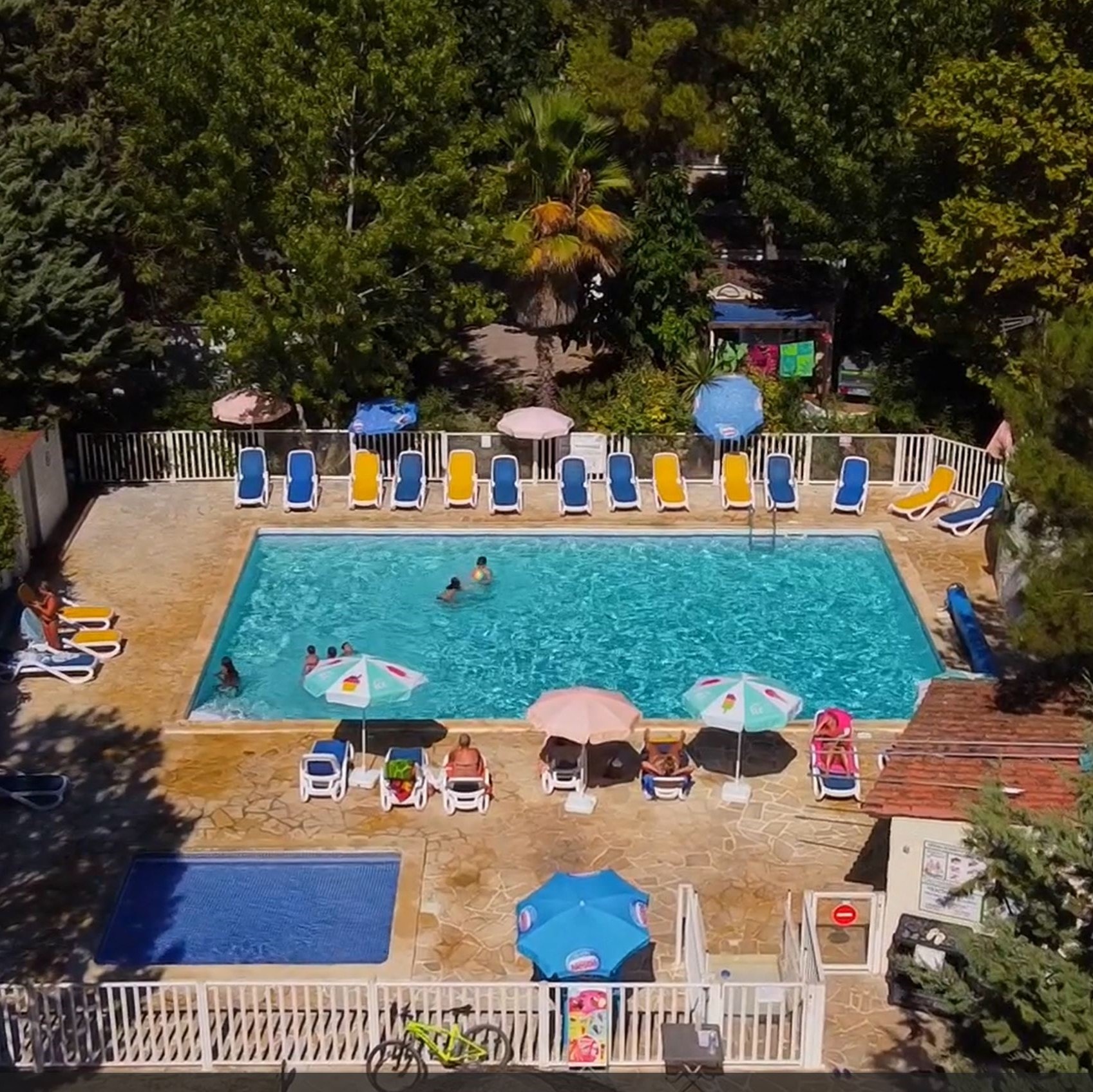 CAMPING LE PARC — Photo 1