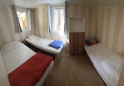 Domino 2 rooms 25m² (5 Pers. 4 adults max - no smoking) — 8