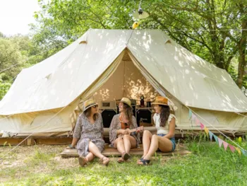 Accommodation - Tent Eco Chic - Camping du Domaine D'Anglas