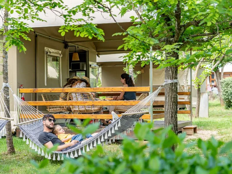 Location - Family Lodge - Camping du Domaine D'Anglas