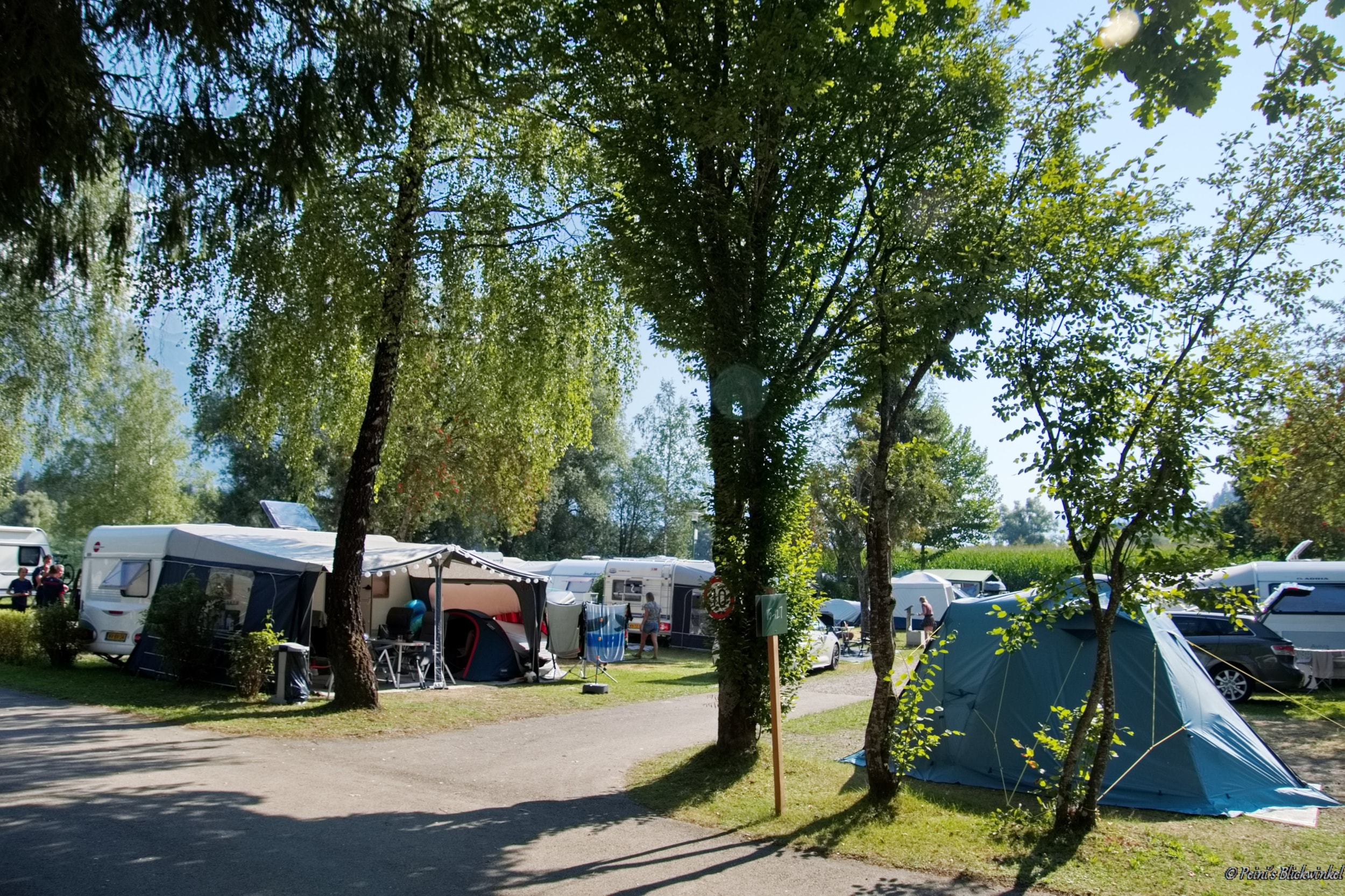 Camping am Waldbad — Foto 1