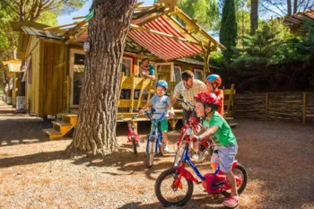 Mietunterkunft - Pirate Resort Top Presta - Capfun - Camping Pachacaid