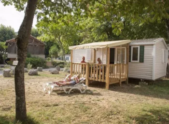 Mietunterkunft - Mobilheim – Type 4Lbv Pêcher - 2 Zimmer - RCN la Bastide en Ardèche