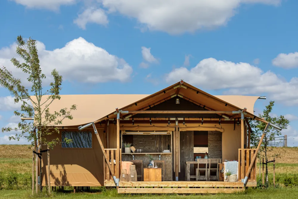 Location - Tente Safari Loubine - RCN la Ferme du Latois