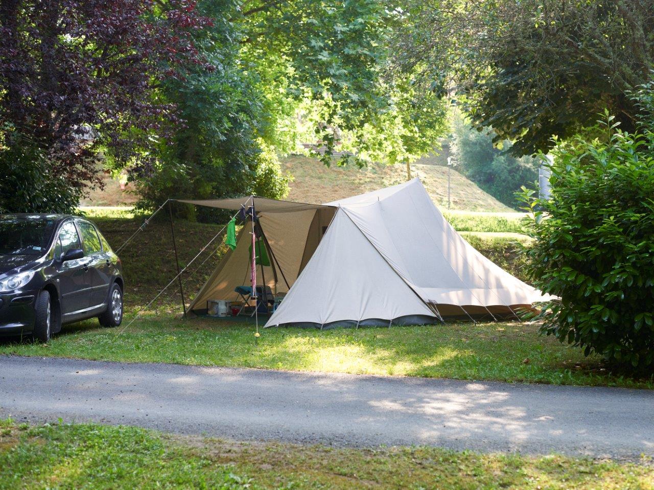 Emplacement - Emplacement Camping Avec 2 Pers, Electricité Et Voiture Compris - RCN Vakantiepark Le Moulin de la Pique