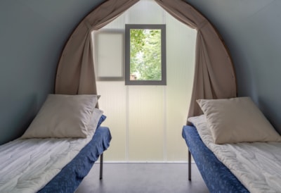 Cocoon Sweet with Private Sanitary