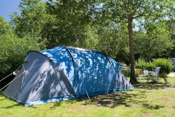 Stellplatz - Stellplatz Premium - Strom 10 A - Abwasser - Fließwasseranschluss - >130M² - Camping Marvilla Parks - La Grande Métairie
