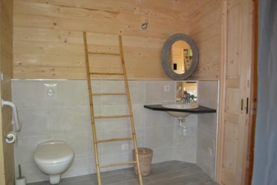 Lodge Cocoon (adapted to the people with reduced mobility) — 7