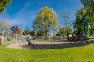 Camping Les Bruyères