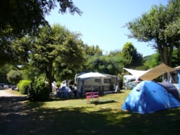 Stellplatz - Stellplatz - Camping Le Vaurette