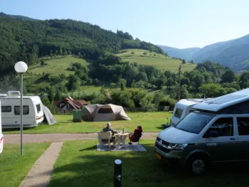 Stellplatz - Stellplatz Talblick - Campingplatz Schwarzwaldhorn