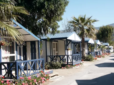 Camping Bungalows Don Cactus  Carchuna - Granada | Camping Direct