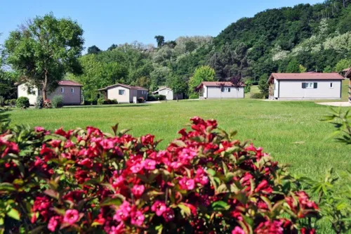 Location - Chalet Mimosa - image n°7 - Domaine du Lac de Champos