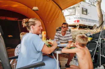 Stellplatz - Stellplatz:  Zelt -Camper Mit Strom - Camping Vell Emporda