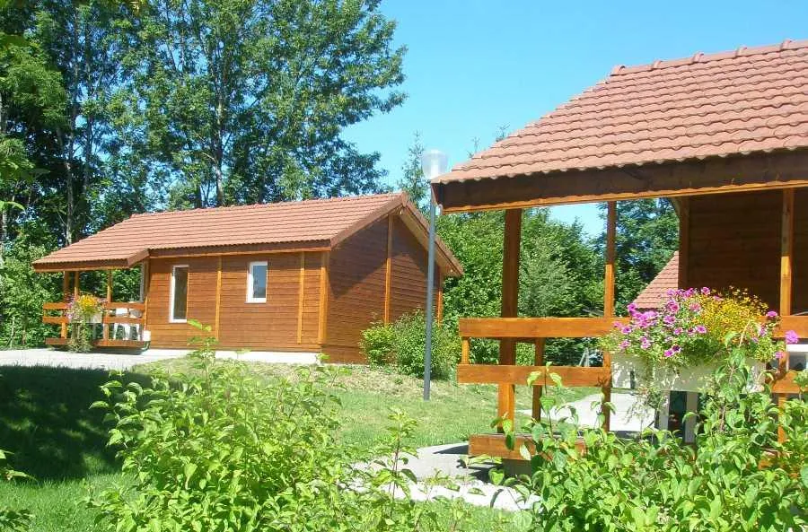 Camping Le Champ de Mars