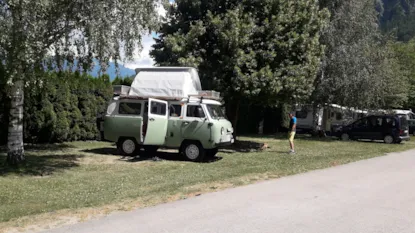 Emplacement Caravane Ou Camping-Car  Confort Sans Électricité