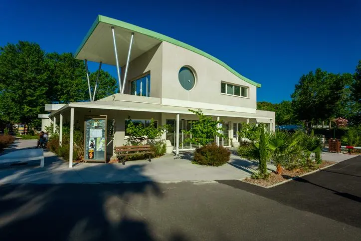 Camping Marvilla Parks - Domaine La Yole