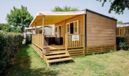 Mietunterkunft - Premium Mobile-Home - 29 M² - 2 Schlafzimmer - Lounge-Terrasse - Homair-Marvilla - Domaine La Yole Camping Resort & Spa