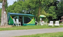 Mietunterkunft - Zeltbungalow -  2 Schlafzimmer - Ohne Sanitäranlagen - Homair-Marvilla - Domaine La Yole Camping Resort & Spa