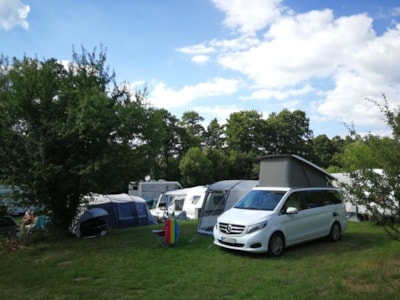 Camping pitch 80-114 m² — 5