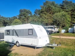 Mietunterkunft - Mietwohnwagen Premium Knaus Sport - FKK Campingplatz am Rätzsee