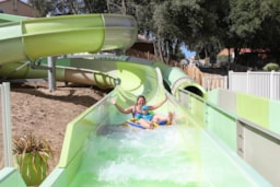 Camping Le Petit Rocher**** - image n°3 - Roulottes
