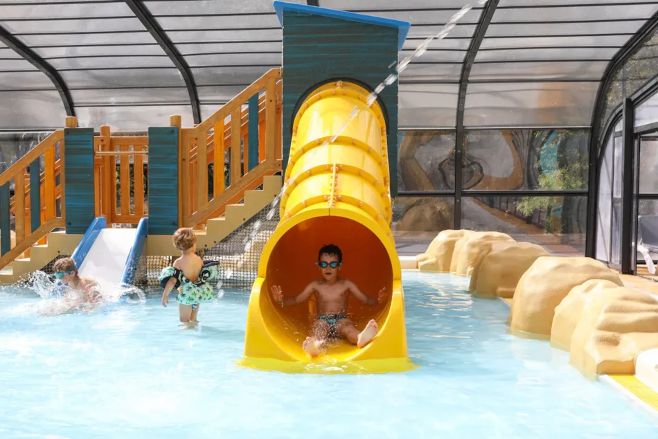 Camping Le Petit Rocher****