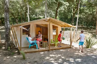 Mietunterkunft - Natura-Zelt – 23 M² – 2 Schlafzimmer - Camping Le Petit Rocher****