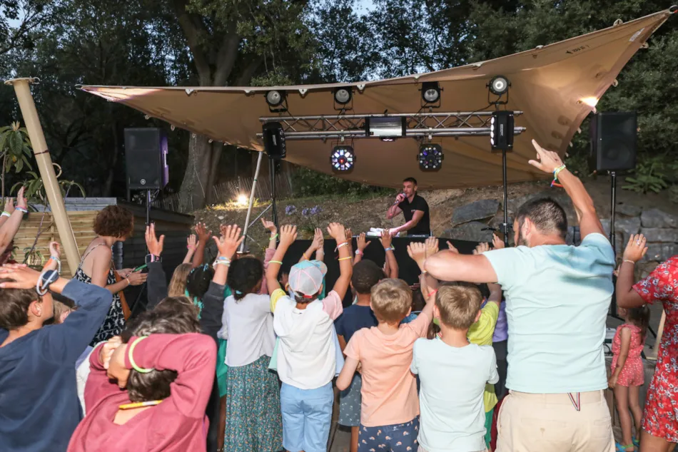 Camping Le Petit Rocher****