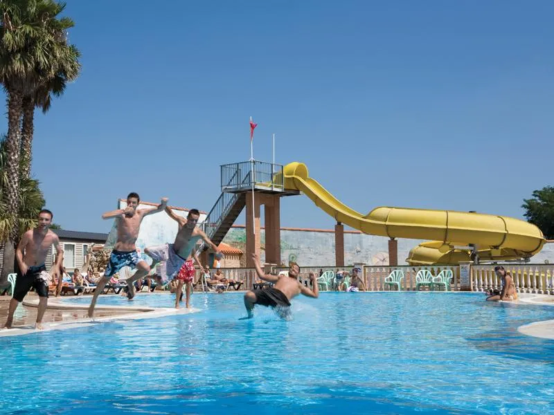 Camping Marvilla Parks - Le Neptune