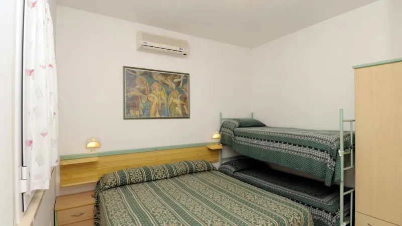 Bungalow En Dur - 2 Pièces