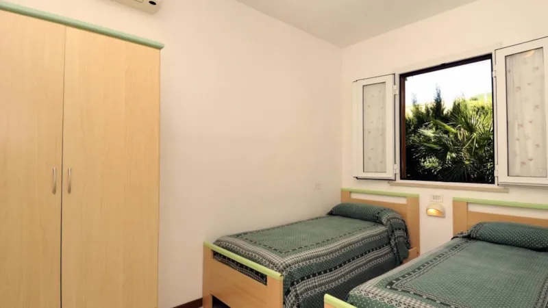 Bungalow En Dur - 2 Pièces