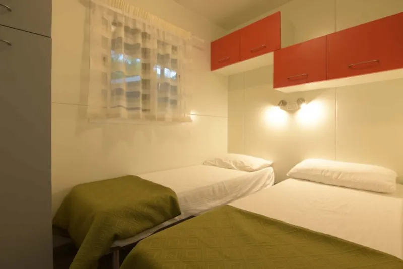 Mobil Home 4 Chambres Adapté Pour Personnes À Mobilité Réduite