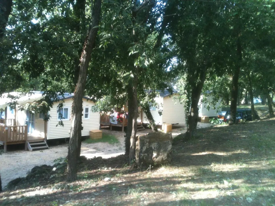 Camping La Pinède en Provence