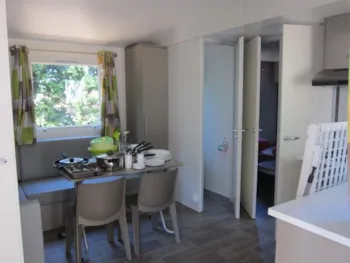 Mietunterkunft - Sauge Plus - Camping La Pinède en Provence