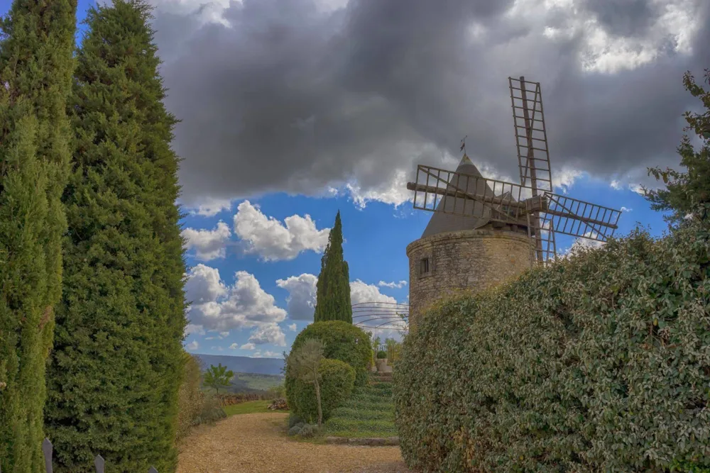 Camping La Pinède en Provence