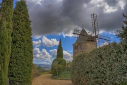Région Camping La Pinède En Provence - Mondragon