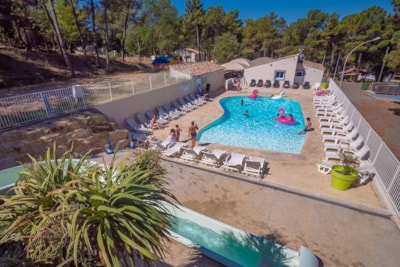 Camping La Pinède en Provence
