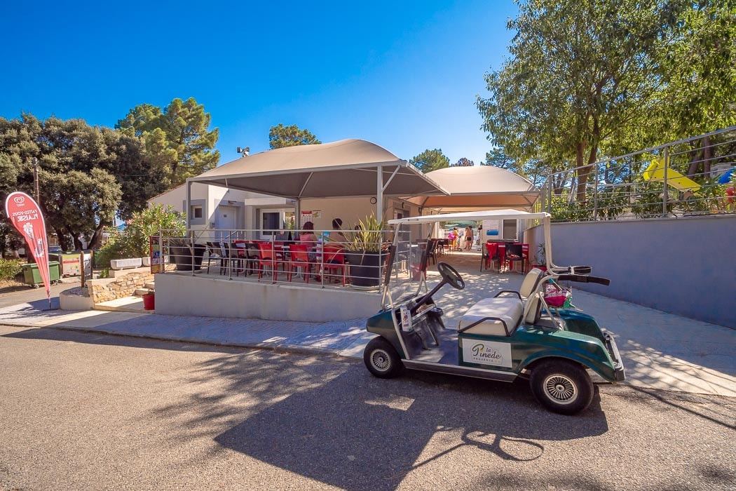 Camping La Pinède en Provence — Photo 9
