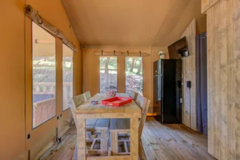Mietunterkunft - Erstklassige Lodge Aus Holz Und Leinwand - Camping La Pinède en Provence