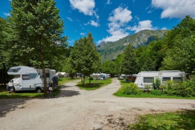 Camper and caravan sites -