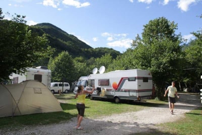 Camper and caravan sites -