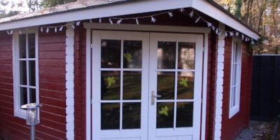 Bungalow — 1