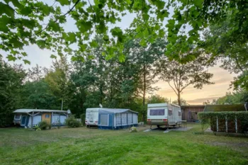 Stellplatz - Stellplatz - Uhlenköper-Camp Uelzen