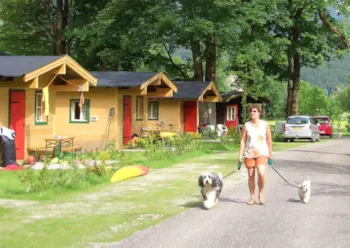 Mietunterkunft - Häuschen - Inkl. 2 Erw, 1 Auto Und Strom - Grubhof Camping