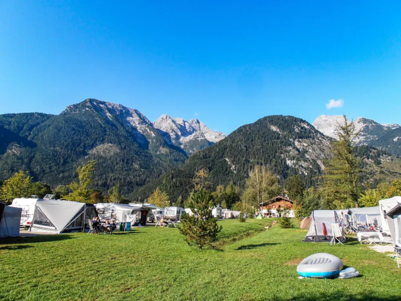 Emplacement Xxl (Env. 180 M²)