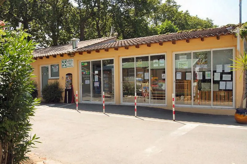 Camping les Berges du Canal