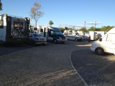 Pitch + camping-car — 2
