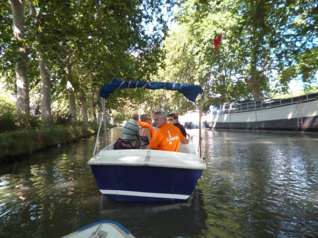 Camping les Berges du Canal — Photo 9